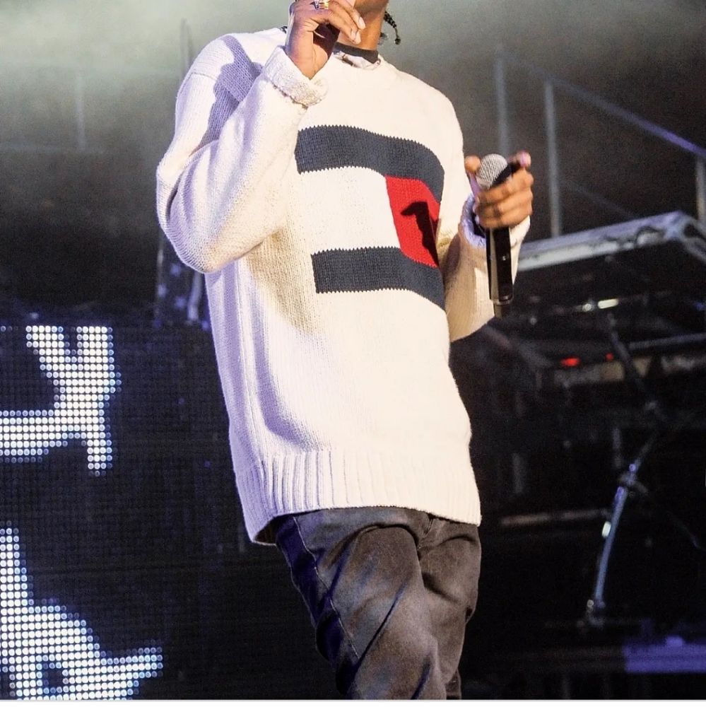 Tommy Hilfiger Retro 90's Logo Sweater XL